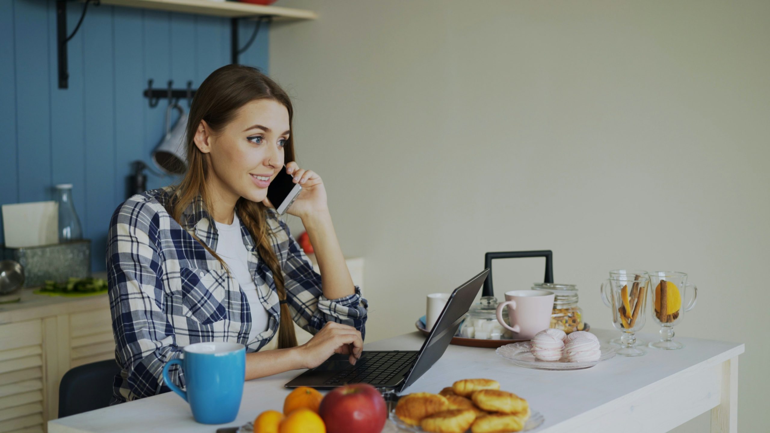 automation, automated invoice reminders, get paid without awkward calls, invoice follow-ups, Retenva, payment reminders, cash flow automation